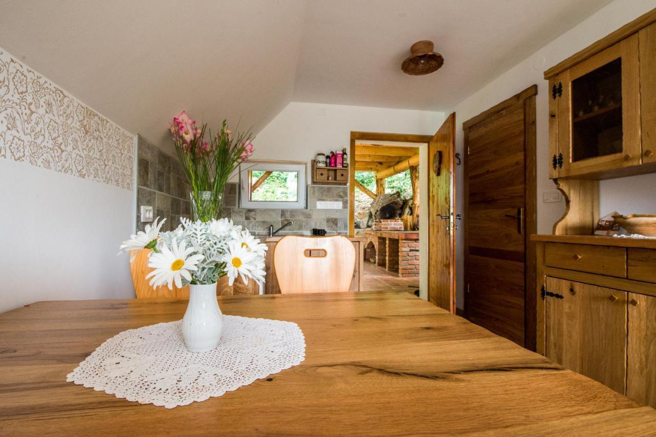 Vineyard Cottage Rataj 2 Novo Mesto Ngoại thất bức ảnh